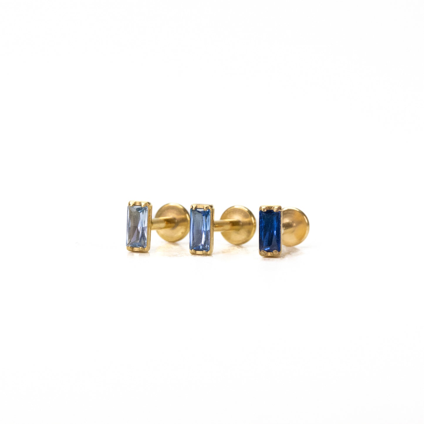 Boucles D'oreilles Vintage En Strass Bleu — Élégance Rétro Avec éclat Scintillant, Fermoir Clips