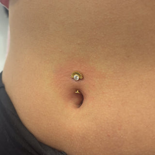 bijou piercing nombril dangereuse zircon