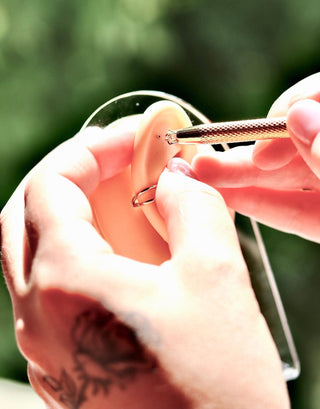 Matériel de piercing - By Les Audacieuses Kit Pinces et Guide